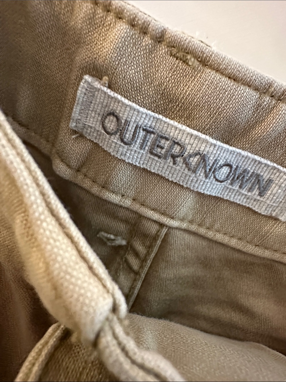 Outerknown women’s utility pants in Khaki size 8 - Picture 4 of 8